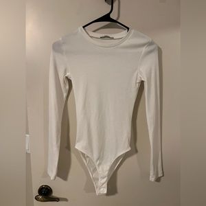 ZARA WHITE BODYSUIT LONGSLEEVE